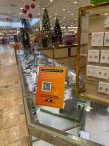 In-store - Retail - customer feedback with Product Genius